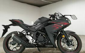 YAMAHA YZF-R25 RG10J