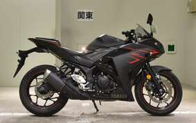 YAMAHA YZF-R25 RG10J