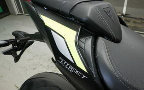 TRIUMPH STREET TRIPLE RS 2020 DA554Z