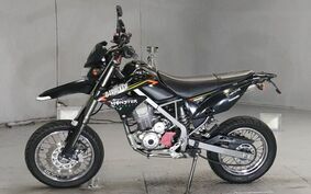 KAWASAKI KLX125D TRACKER LX125D