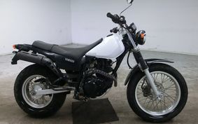 YAMAHA TW225 DG09J