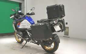 BMW R1250GS ADVENTURE 2020 0J51