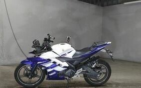 YAMAHA YZF-R15 RG061