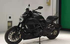 DUCATI DIAVEL 2014