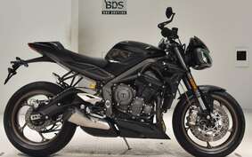 TRIUMPH STREET TRIPLE RS 2022