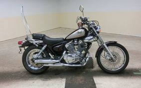 YAMAHA VIRAGO 250 3DM