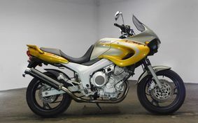 YAMAHA TDM850 2000 RN03J