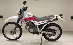 YAMAHA SEROW 225 W 4JG