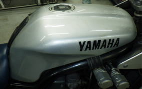 YAMAHA FZ400 1998 4YR