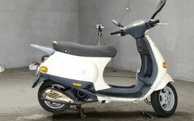 VESPA ET4 50 C261