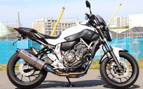 YAMAHA MT-07 2017 RM07J