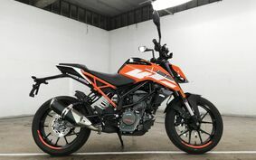 KTM 125 DUKE JPA40