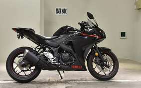 YAMAHA YZF-R25 RG10J