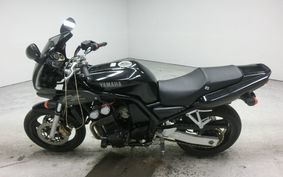 YAMAHA FZ400 1997 4YR