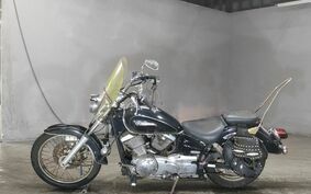 YAMAHA DRAGSTAR 250 VG02J