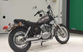 YAMAHA VIRAGO 250 3DM