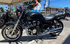 HONDA CB750 2000 RC42