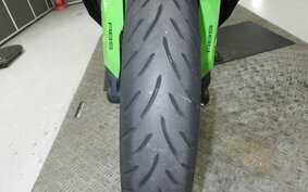 KAWASAKI ZX-25R ZX250E