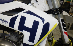 HUSQVARNA TC125