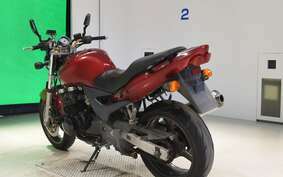 KAWASAKI ZR 700 2000 ZR750F