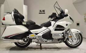 HONDA GL 1800 GOLD WING 2014 SC68