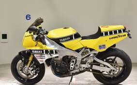 YAMAHA YZF-R1 2000 RN01