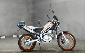 YAMAHA TRICKER DG16J