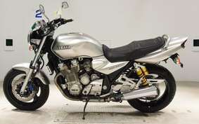 YAMAHA XJR1300 2002 RP03J