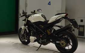 DUCATI STREETFIGHTER S 2011