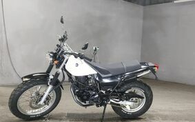 YAMAHA TW225 DG09J