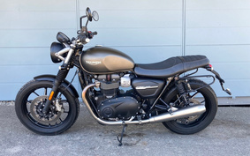 TRIUMPH STREET TWIN 2018 DAD74G