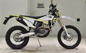 HUSQVARNA FE250