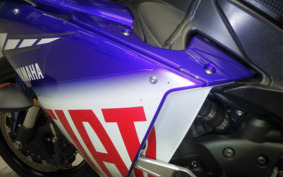 YAMAHA YZF-R1 2010