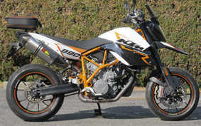 KTM 990 SUPERMOTO R 2010 VS940