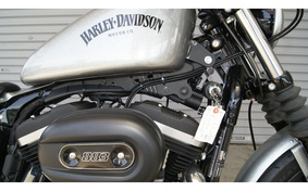 HARLEY XL883N 2016 LE2