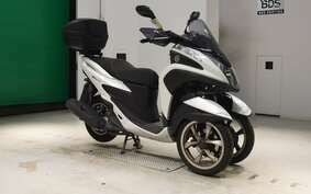 YAMAHA TRICITY 125 SE82J