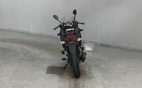 HONDA CBR125R JC50