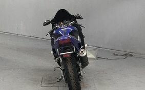 YAMAHA YZF1000R THUNDERACE 2000 4SV