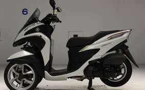 YAMAHA TRICITY 125 SE82J