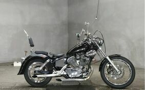 YAMAHA VIRAGO 250 3DM