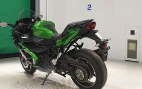 KAWASAKI NINJA H2 SX SE 2022 ZXT02P