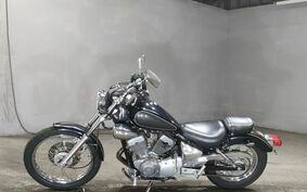 YAMAHA VIRAGO 250 3DM