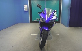 YAMAHA YZF-R125 RE06