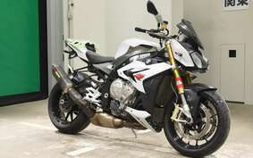 BMW S1000R 2015 0D02