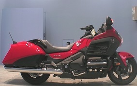 HONDA GL 1800 GOLD WING F6B 2013 SC68