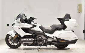 HONDA GL 1800 GOLD WING TOUR DCT 2020 SC79