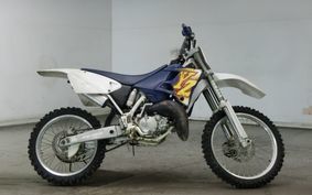 YAMAHA YZ250 4SS