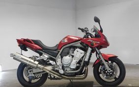 YAMAHA FZS1000 FAZER 2001 RN06