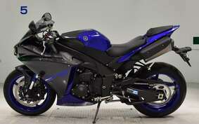 YAMAHA YZF-R1 2015 RN22