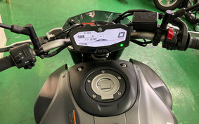 YAMAHA MT-07 2015 RM07J